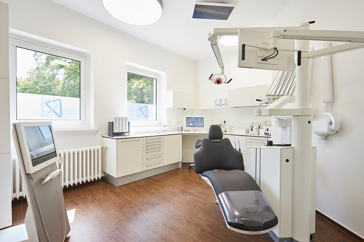 Zahnarztpraxis Hoppenburg Behandlung